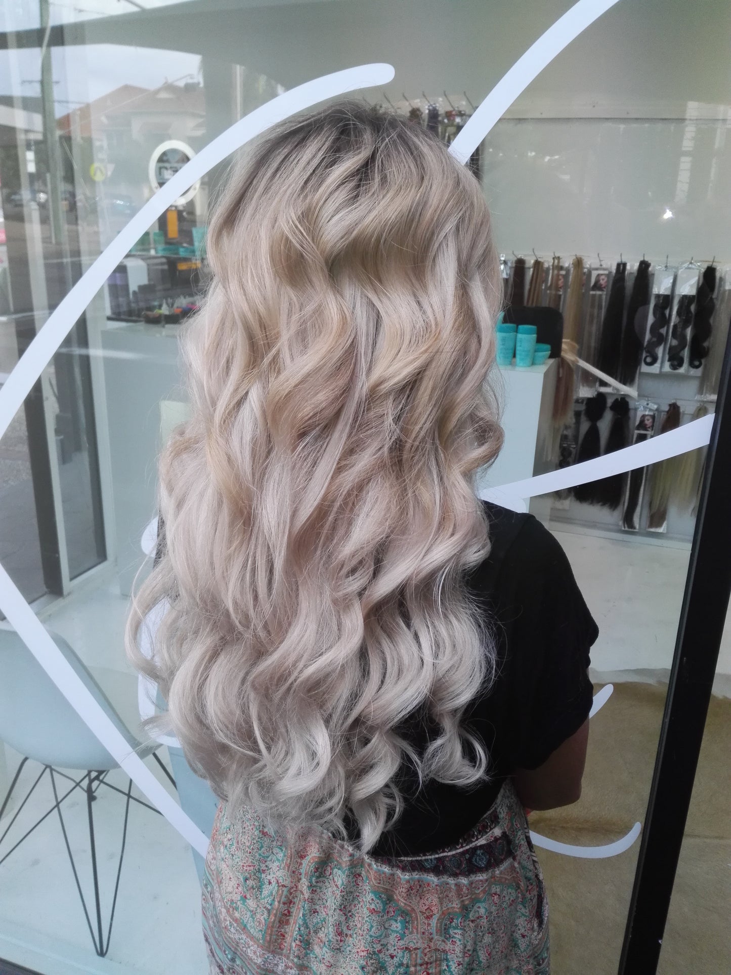 Creme Brulee Blonde #22 Clip In Hair Extensions 20-inch