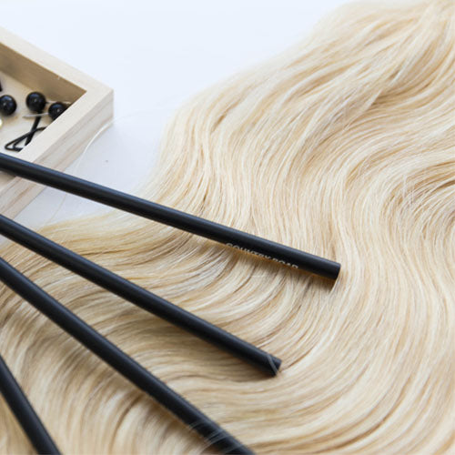 Malibu Blonde #613 Weft Hair Extensions 26-inch